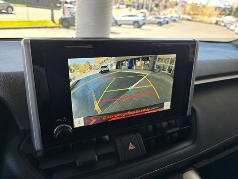 Used 2024 Toyota RAV4 XLE w/ Convenience Package image 33