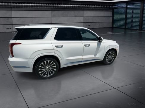 Used 2024 Hyundai Palisade Calligraphy FWD image 8