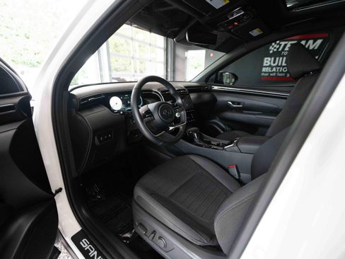 Used 2023 Hyundai Santa Cruz SEL Premium AWD/4WD image 8