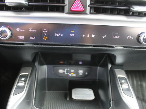 New 2026 Kia Sorento X-Line EX image 42