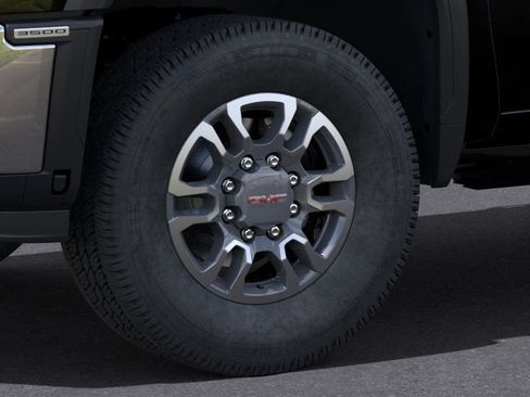 New 2025 GMC Sierra 3500 SLT image 35