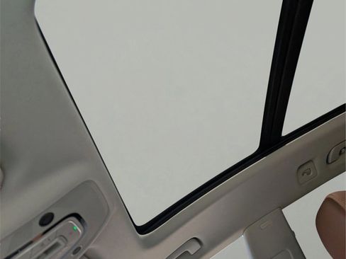 Used 2019 Audi Q8 Prestige w/ Cold Weather Package image 18