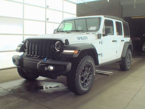 Used 2023 Jeep Wrangler Unlimited image 1