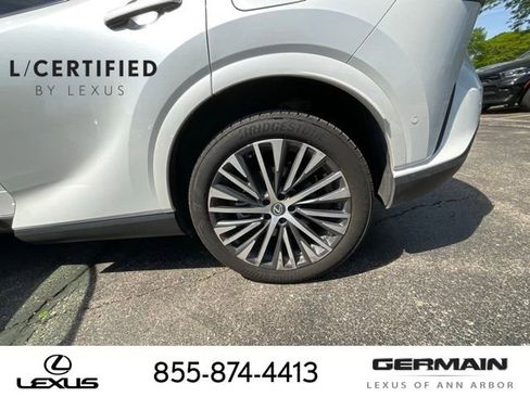 Used 2026 Lexus RX 350 w/ Convenience Package AWD/4WD image 24