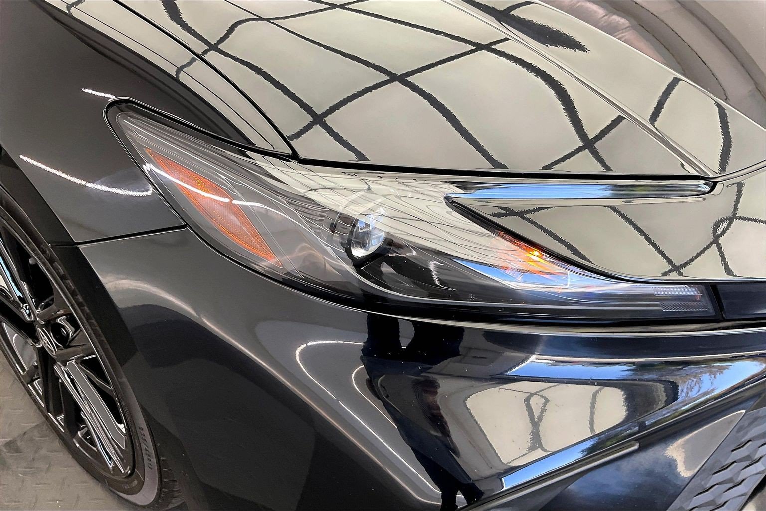 Used 2025 Toyota Camry SE FWD image 29