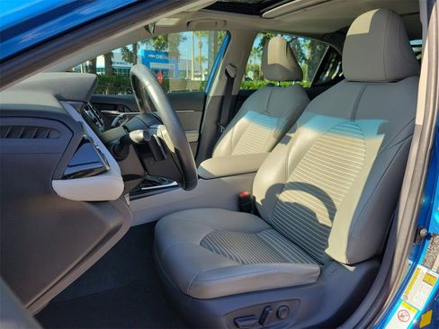 Used 2019 Toyota Camry SE image 17