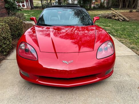 Used 2007 Chevrolet Corvette Coupe image 18