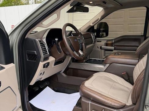 Used 2019 Ford F450 Limited AWD/4WD image 11