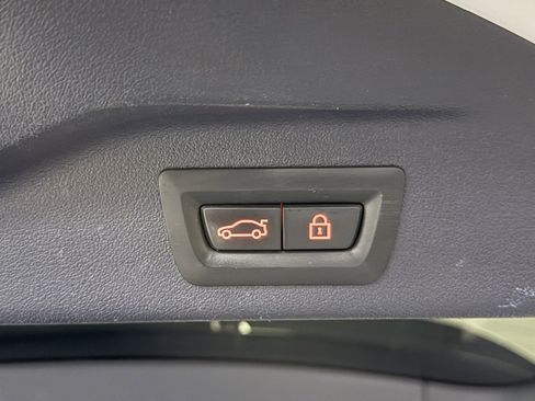 Used 2021 BMW X7 M50i w/ Dynamic Handling Package image 18