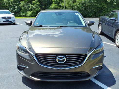 Used 2016 MAZDA MAZDA6 Touring w/ Touring Technology Package FWD image 3