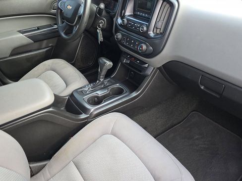 Used 2015 Chevrolet Colorado W/T w/ WT Convenience Package image 17