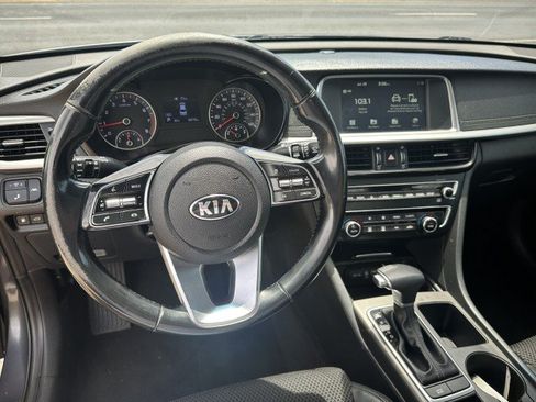 Used 2019 Kia Optima S FWD image 12