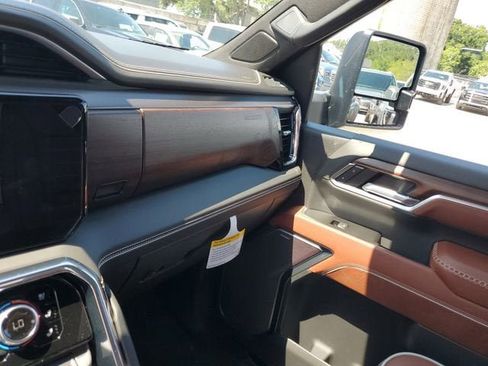 New 2026 GMC Sierra 3500 Denali Ultimate AWD/4WD image 27