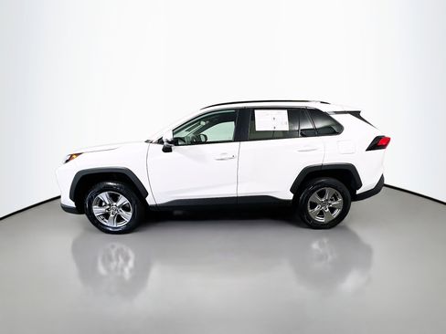 Used 2024 Toyota RAV4 XLE image 9