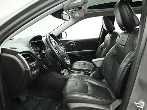 Used 2021 Jeep Cherokee Latitude Lux w/ Sun & Sound Group image 11