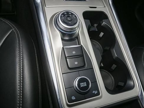 Used 2023 Ford Explorer XLT w/ Equipment Group 202A image 27