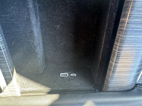 Used 2024 Jeep Wagoneer L Series II w/ Flexible Seating Group image 26