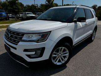 Used 2016 Ford Explorer XLT w/ Equipment Group 202A image 1