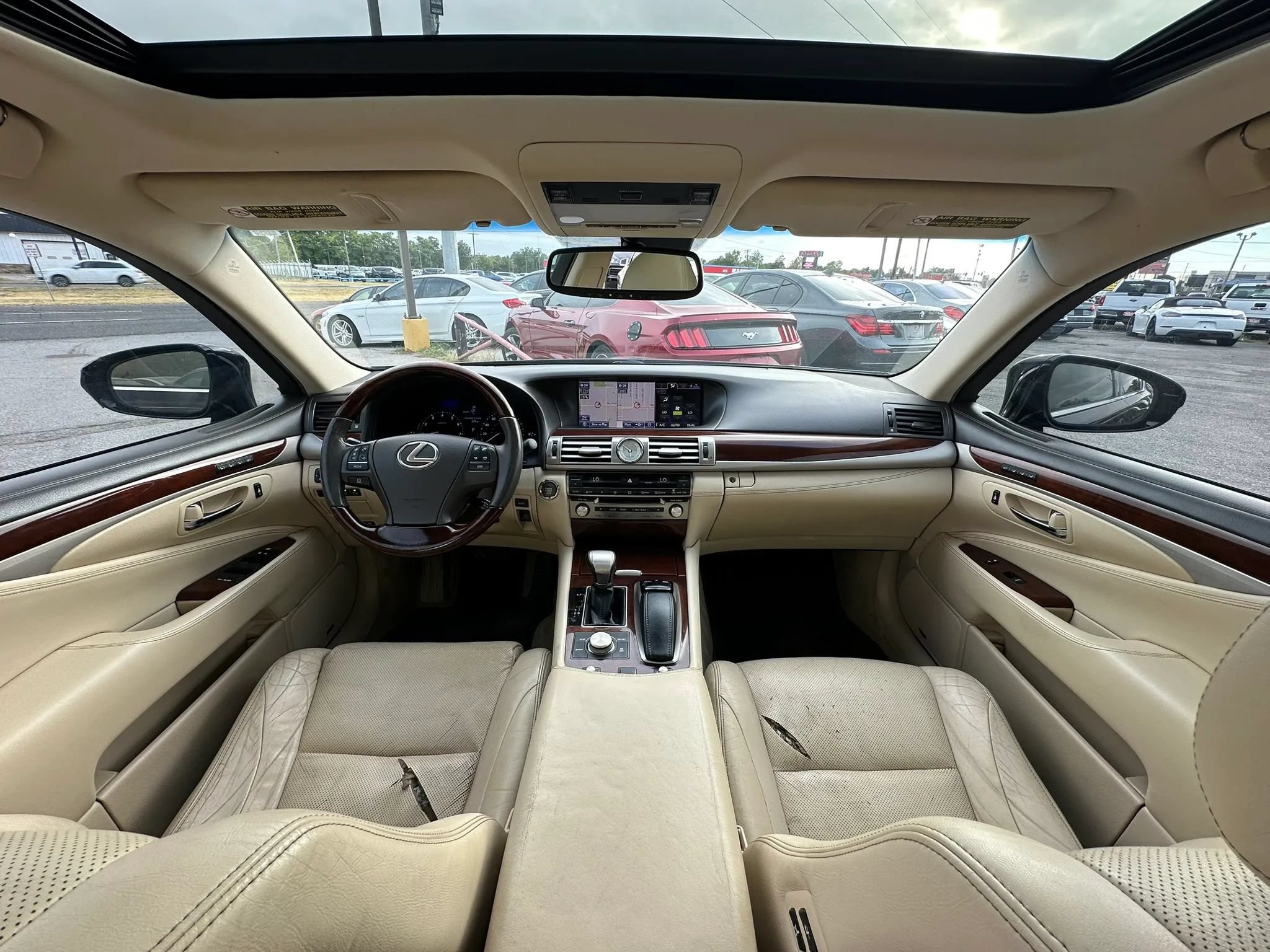Used 2014 Lexus LS 460 AWD w/ Comfort Package image 2