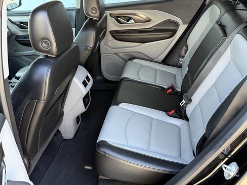 Used 2019 GMC Terrain SLT w/ Preferred Package AWD/4WD image 16