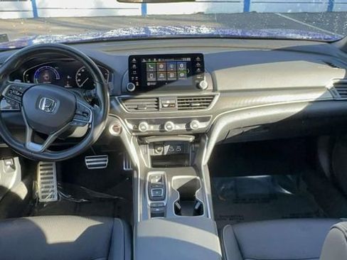 Certified 2022 Honda Accord Sport image 12
