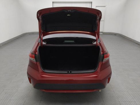 Used 2022 Toyota Corolla LE FWD image 29