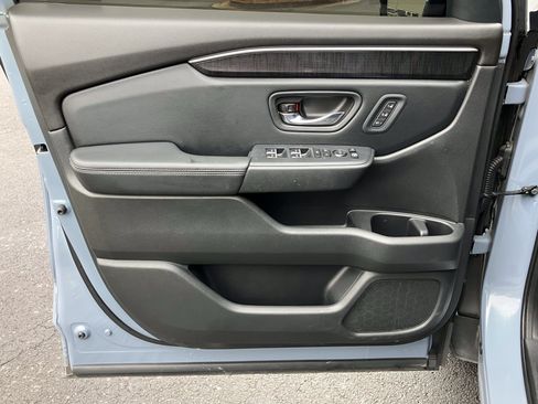 Certified 2024 Honda Pilot Elite image 14