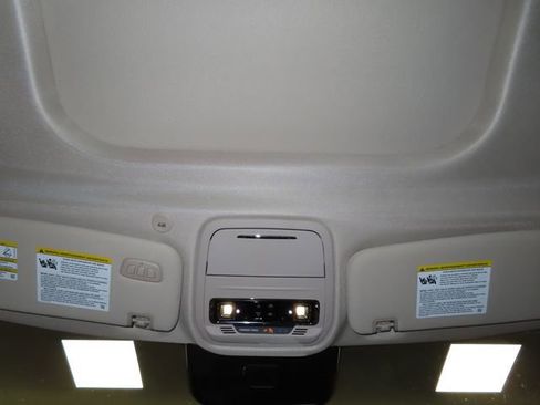 Used 2023 Lincoln Aviator Reserve image 29