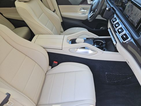 Used 2021 Mercedes-Benz GLE 350 image 11