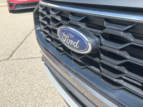 Used 2023 Ford Escape Active AWD/4WD image 16