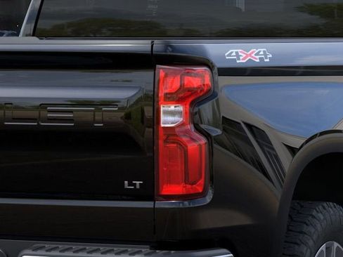 New 2026 Chevrolet Silverado 1500 LT AWD/4WD image 11