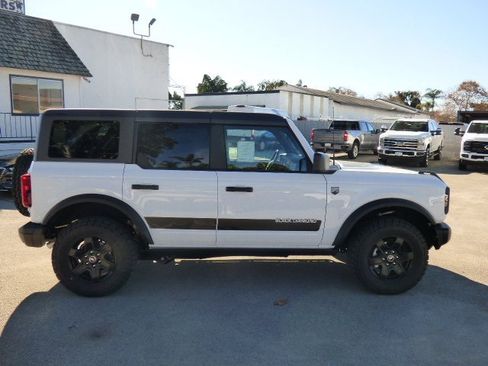 New 2025 Ford Bronco Big Bend w/ Black Diamond Package image 2