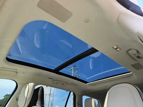 Used 2023 Lincoln Aviator Black Label Grand Touring w/ Class IV Trailer Tow Package AWD/4WD image 17