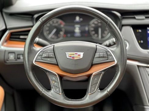 Used 2021 Cadillac XT5 Premium Luxury image 33