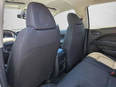 Used 2017 Chevrolet Colorado LT w/ LT Convenience Package RWD image 22