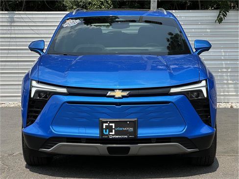 Used 2024 Chevrolet Blazer EV LT AWD/4WD image 7
