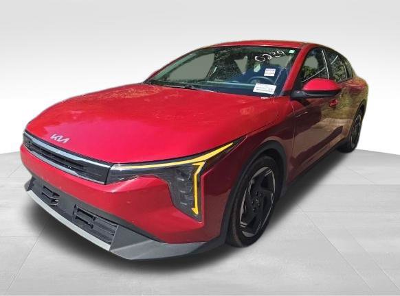 Used 2025 Kia K4 EX FWD image 3
