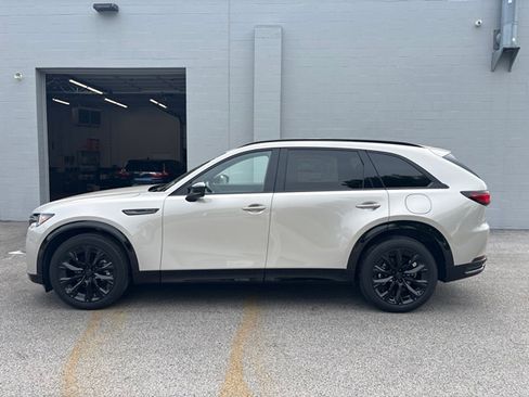Used 2026 MAZDA CX-90 3.3 Turbo S w/ Premium Package AWD/4WD image 9