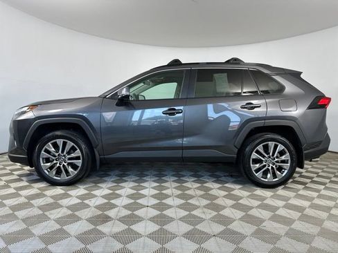 Used 2023 Toyota RAV4 XLE Premium AWD/4WD image 4