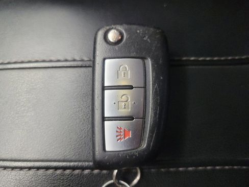 Used 2018 Nissan Rogue Sport S w/ S Appearance Package image 32