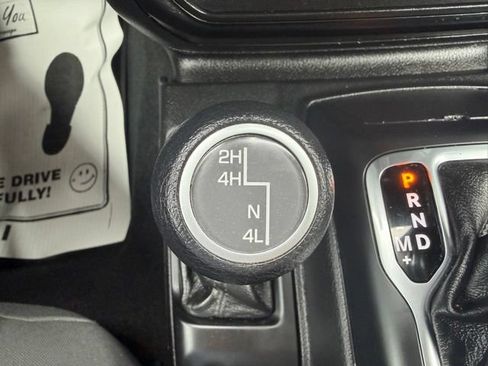 Used 2022 Jeep Wrangler Unlimited Sport AWD/4WD image 23