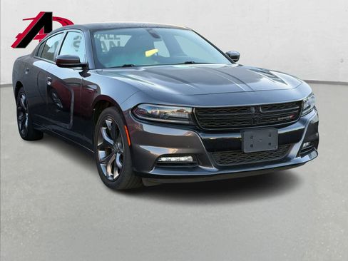 Used 2016 Dodge Charger SXT w/ Rallye Group image 5