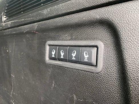 Used 2024 Jeep Wagoneer L Series II w/ Flexible Seating Group AWD/4WD image 33