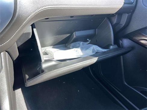 Certified 2022 GMC Canyon Elevation w/ Elevation Premium Package image 33