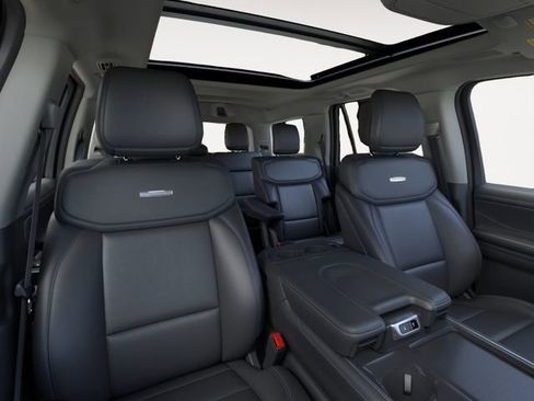 New 2026 Ford Expedition Platinum image 10