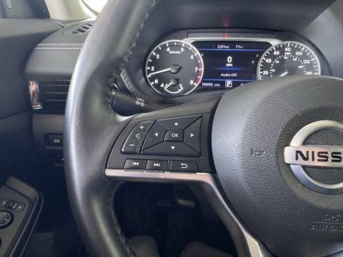 Used 2021 Nissan Sentra SV image 16