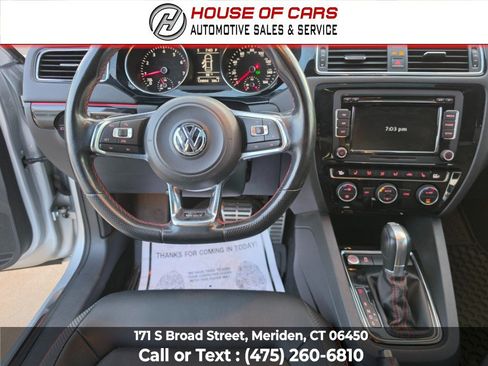 Used 2015 Volkswagen Jetta GLI SE FWD image 26