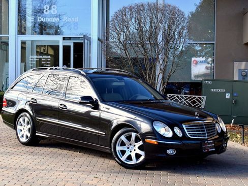 Used 2008 Mercedes-Benz E 350 4MATIC Wagon image 2
