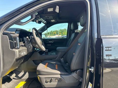 New 2026 GMC Sierra 1500 AT4 w/ AT4 Premium Package AWD/4WD image 15