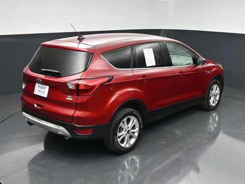 Used 2019 Ford Escape SE FWD image 24